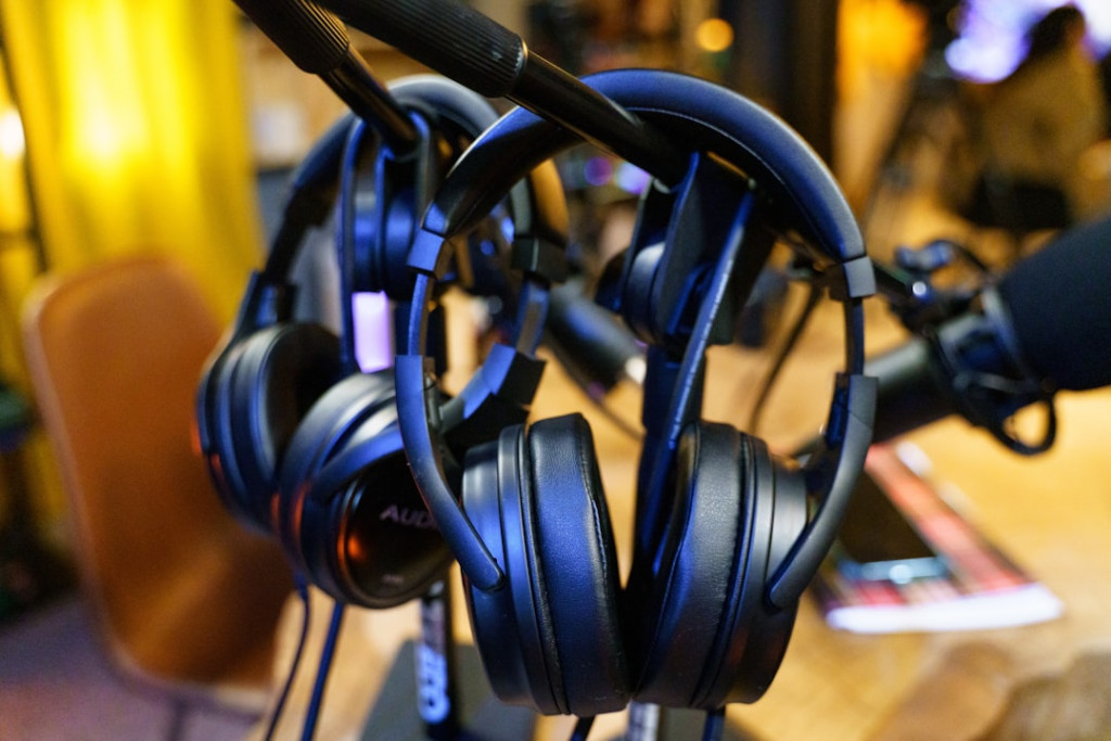 Publicité programmatique audio : cibler les auditeurs de podcasts et streaming musical avec précision